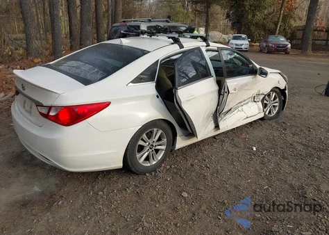 2013 Hyundai Sonata Gls z USA, uszkodzony, nr VIN 5NPEB4AC9DH588683